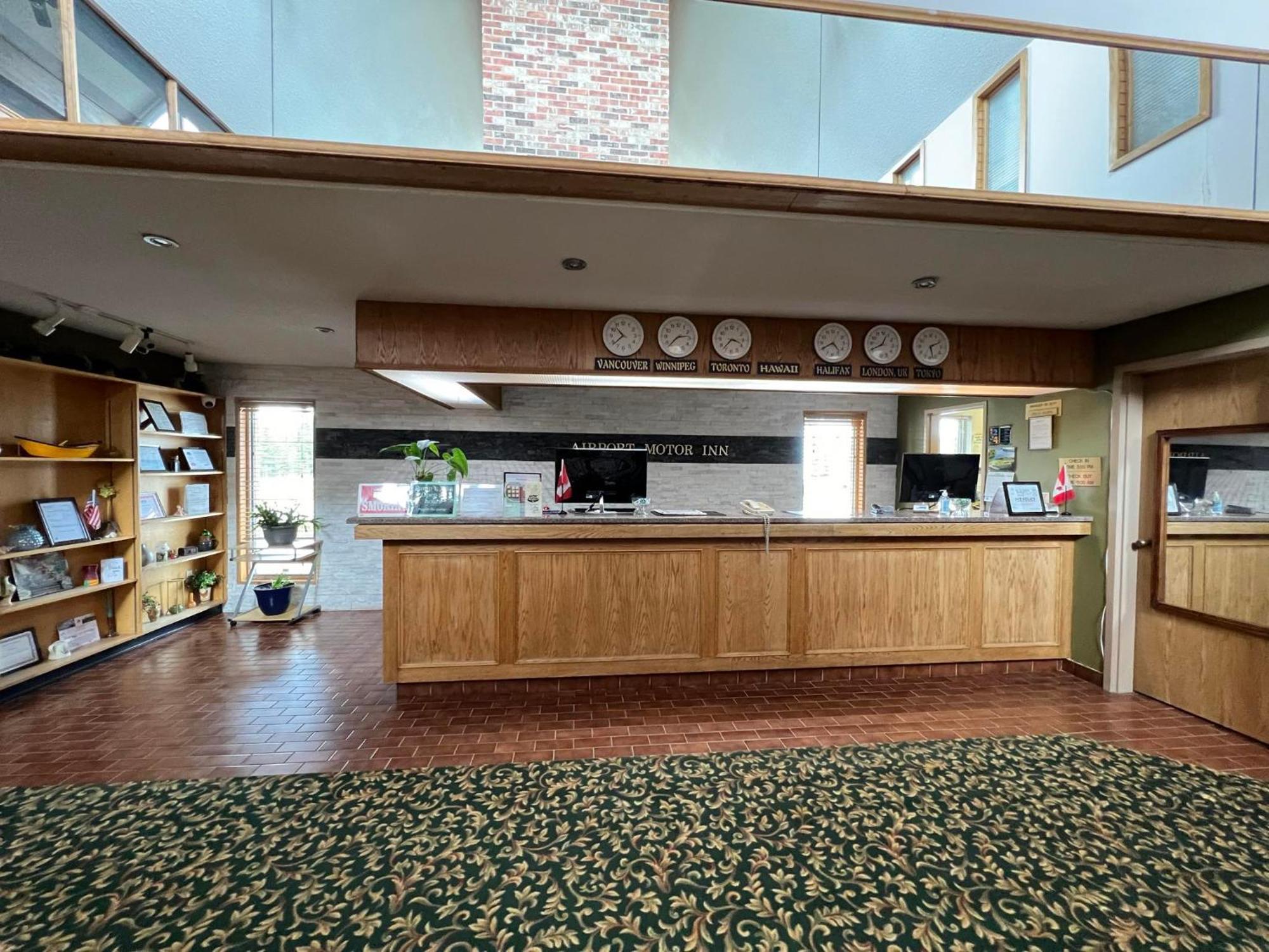 Airport Motor Inn Marathon Екстериор снимка